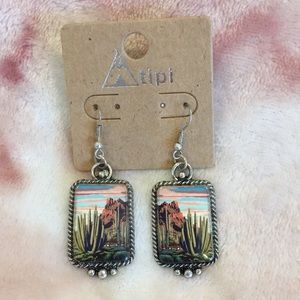 Sonoran Desert Sunset Cactus Fashion Earrings NWT 2” dangle silver alloy